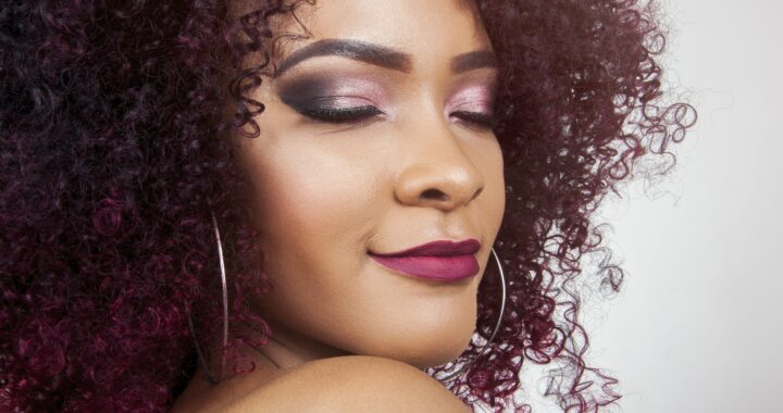 starkvisuals-beauty-2537562 curly hairstyles